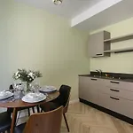 Doenhoff 4*