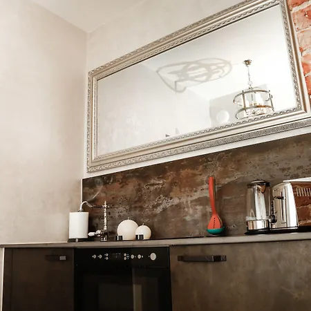 Doenhoff Aparthotel 4*