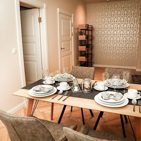 Doenhoff Aparthotel Parnu