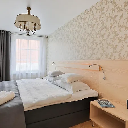 Doenhoff 3*