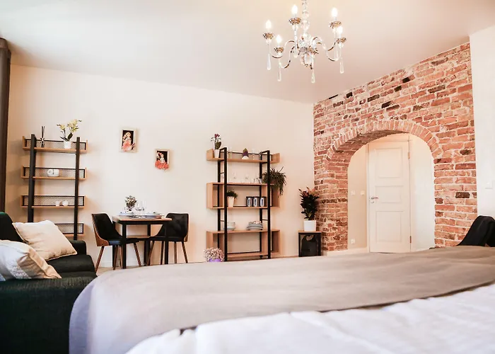 Doenhoff Aparthotel 4*