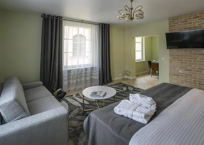 Aparthotel Doenhoff 4*